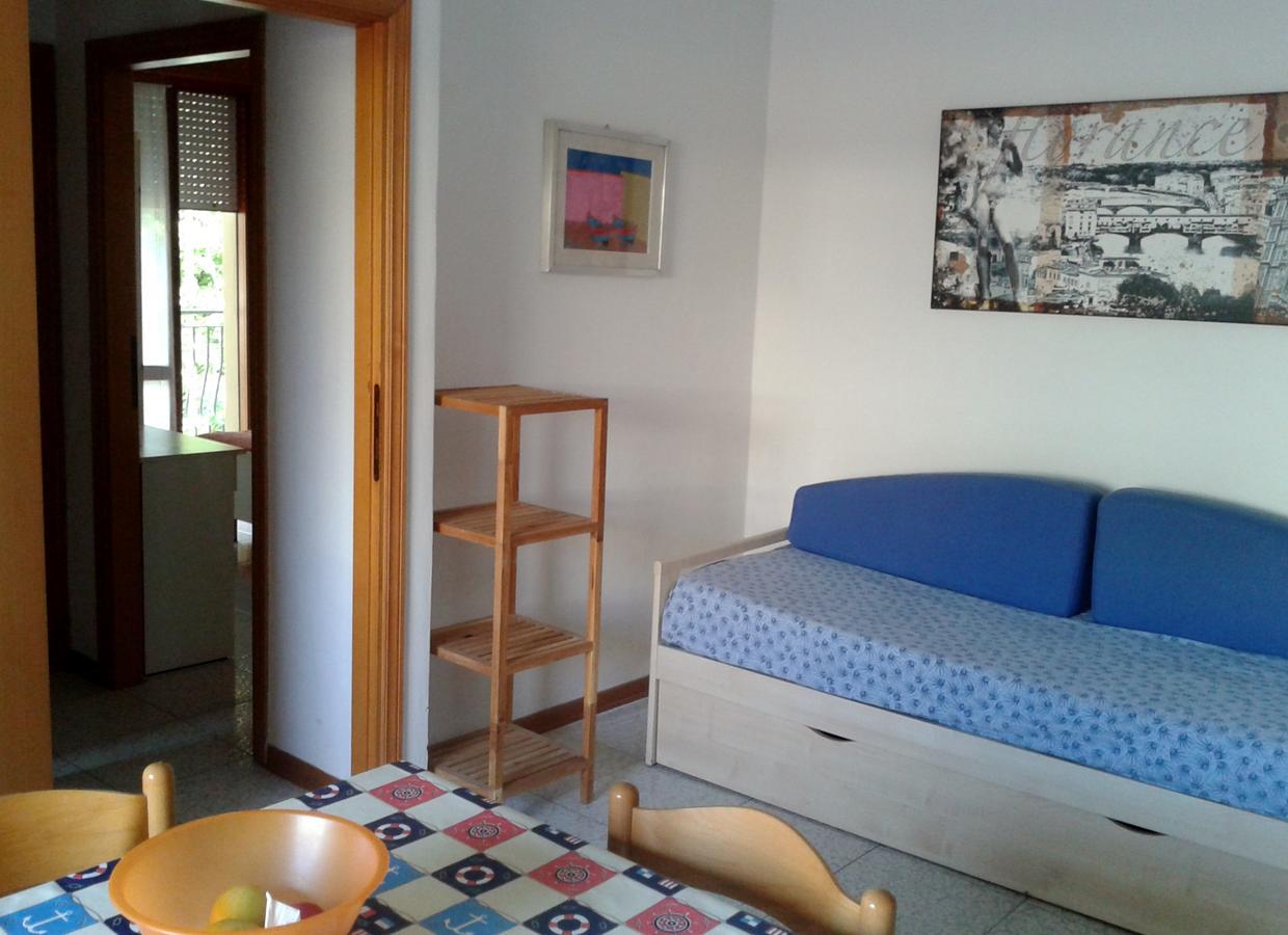 Residence Monaco Appartamenti ริมินี ภายนอก รูปภาพ